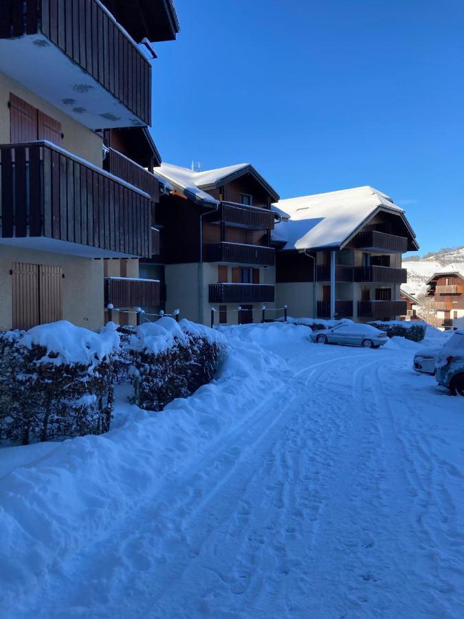 Appartement 2 Pieces Pieds Des Pistes Terrasse Face A La Montagne Bernex Bagian luar foto